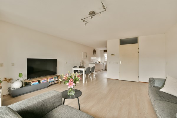 Medium property photo - Beverenstraat 61, 1066 WD Amsterdam